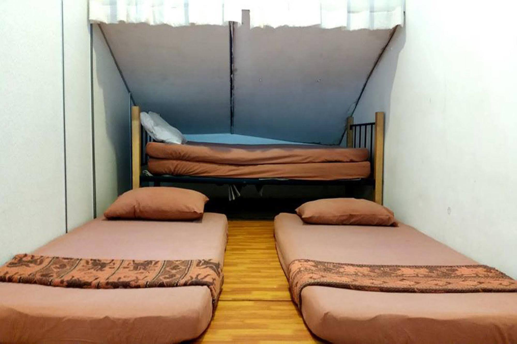 The Jiong House Hostel Malacca Εξωτερικό φωτογραφία