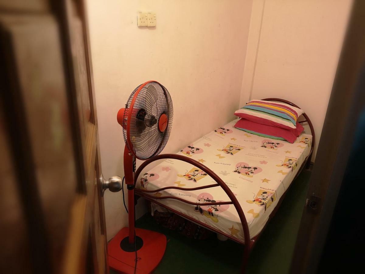 The Jiong House Hostel Malacca Δωμάτιο φωτογραφία