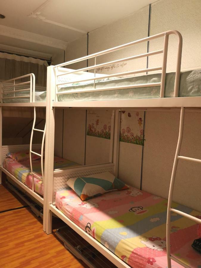 The Jiong House Hostel Malacca Δωμάτιο φωτογραφία